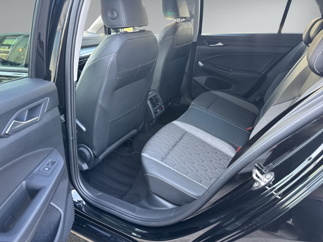 Golf VIII 2.0 TDI DSG GOAL AHK+RFK+HEAD-UP+NAVI+