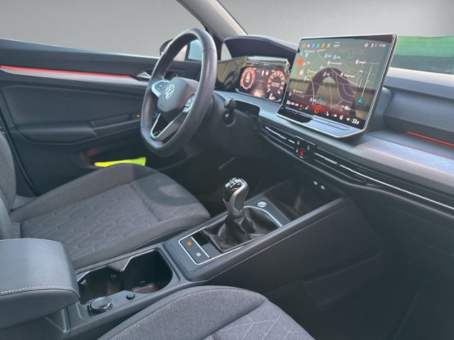 Golf 1.0 TSI FACELIFT AHK+HEAD-UP+RFK+ACC+NAVI.+