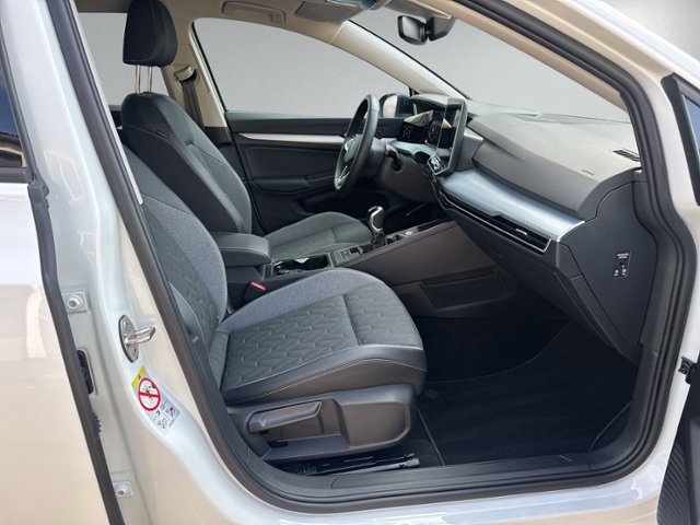 Golf VIII 1.5 TSI GOAL AHK+LED+NAVI.+KAMERA+ACC+