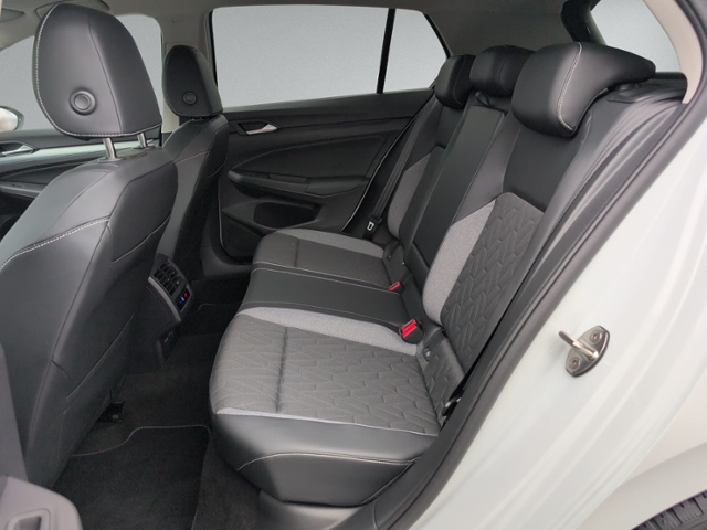 Golf VIII 1.5 TSI GOAL AHK+LED+NAVI.+KAMERA+ACC+