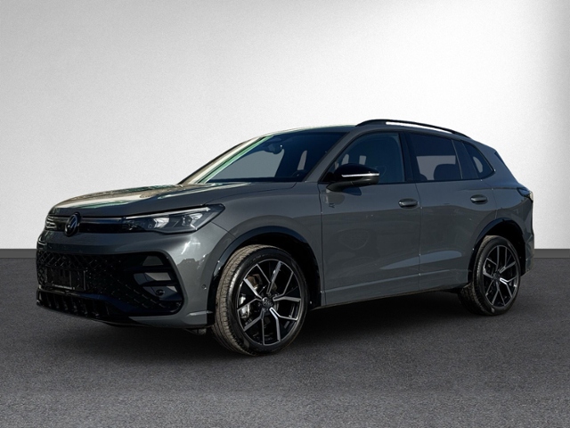 Tiguan 2.0 TDI DSG R-LINE AHK+NAVI.+ACC+HEAD-UP+