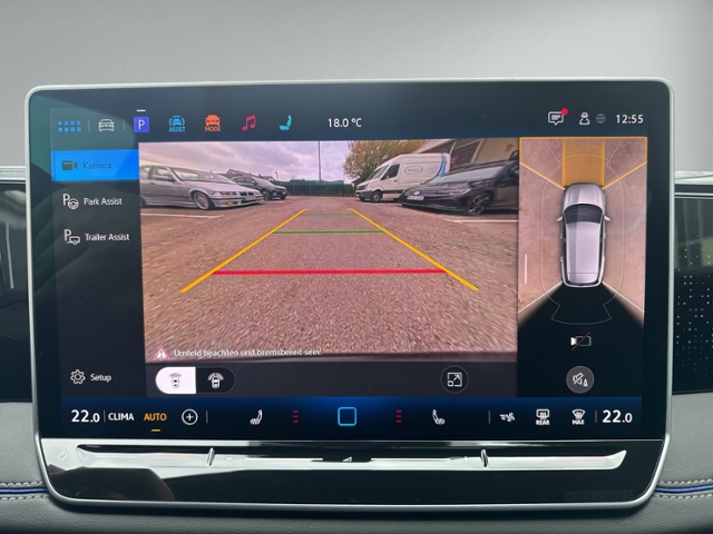 Tiguan 2.0 TDI DSG R-LINE AHK+NAVI.+ACC+HEAD-UP+