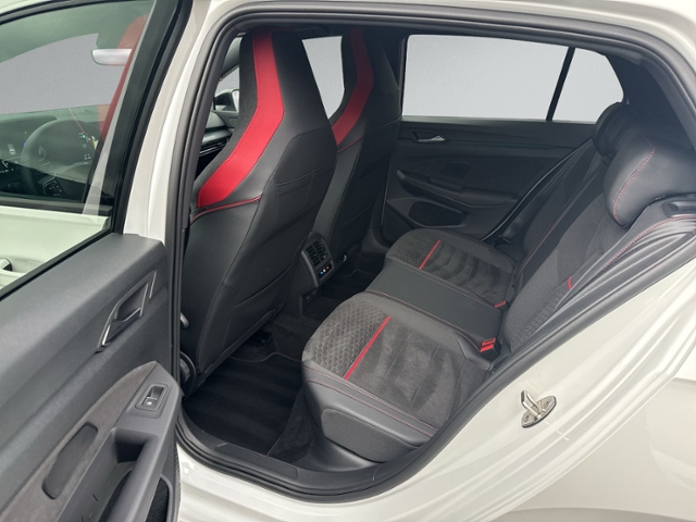 Golf VIII GTI Clubsport PANO+DCC+HEAD-UP+RFK+AKR