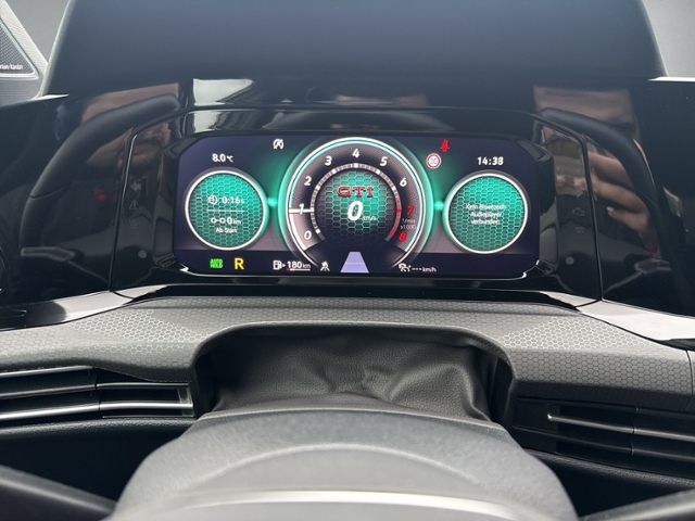 Golf VIII GTI Clubsport PANO+DCC+HEAD-UP+RFK+AKR