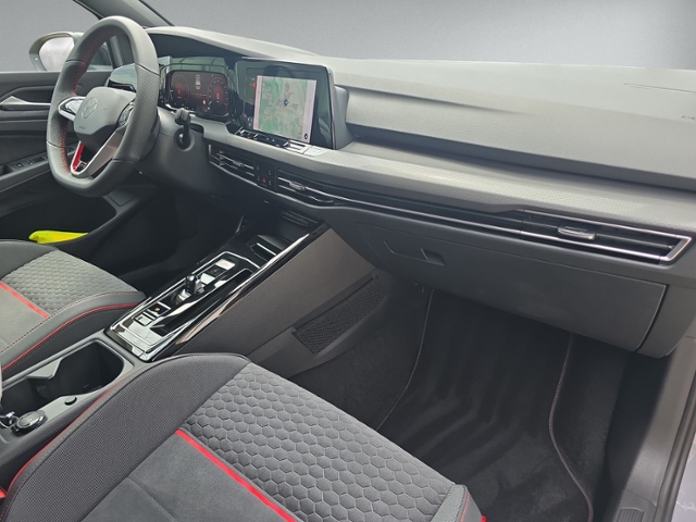 Golf VIII GTI Clubsport PANO+DCC+HEAD-UP+RFK+AKR