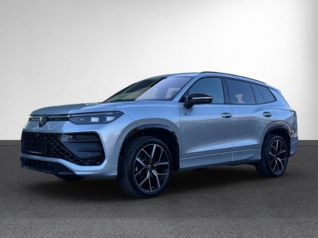 Tayron 2.0 TDI R-LINE 4MOTION STANDHZG+AHK+360°+