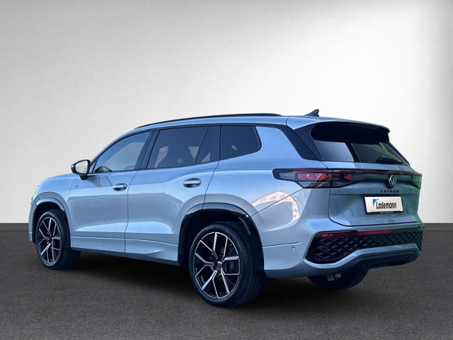 Tayron 2.0 TDI R-LINE 4MOTION STANDHZG+AHK+360°+