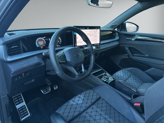 Tayron 2.0 TDI R-LINE 4MOTION STANDHZG+AHK+360°+