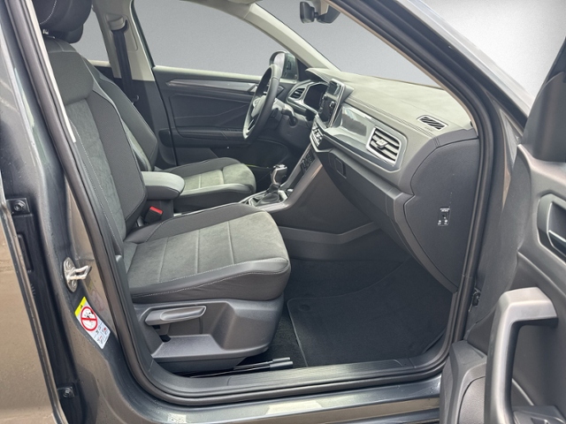 T-Roc 2.0 TDI DSG STYLE AHK+IQ.LIGHT+eHECK+NAVI+