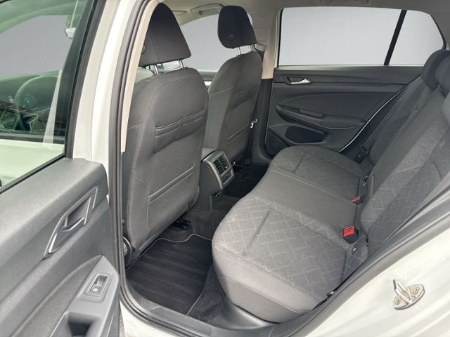 Golf VIII 1.5 TSI Life LED+NAVI+ACC+SHZ+PDC+VIRT