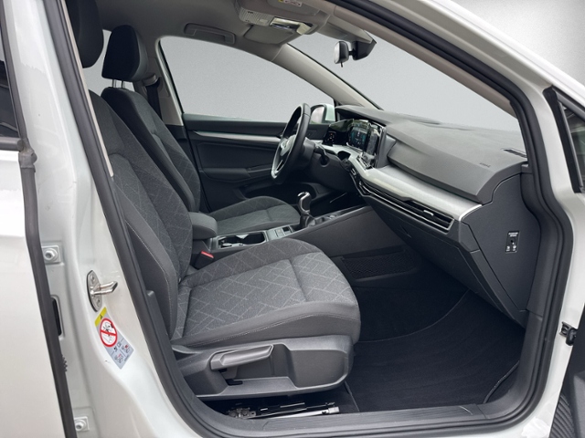 Golf VIII 1.5 TSI Life LED+NAVI+ACC+SHZ+PDC+VIRT