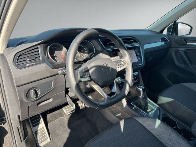 Tiguan 2.0 TDI DSG MATRIX-LED+NAVI+RFK+eHECK+ACC