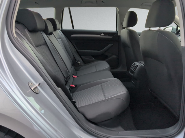 Passat Variant 1.5 TSI DSG KAMERA+LED+NAVI+SIHZ+