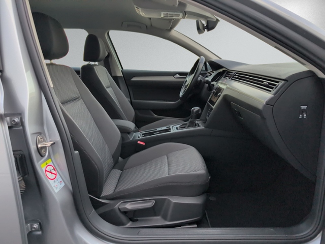 Passat Variant 1.5 TSI DSG KAMERA+LED+NAVI+SIHZ+