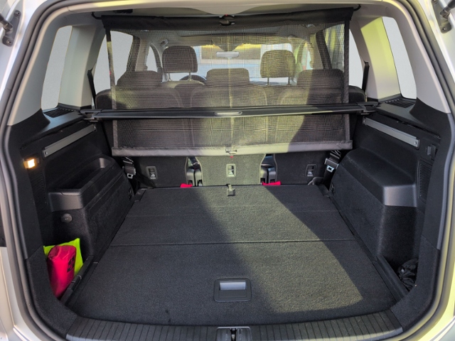 Touran 1.5 TSI Comfortline LED+NAVI+PANO+ACC+SHZ