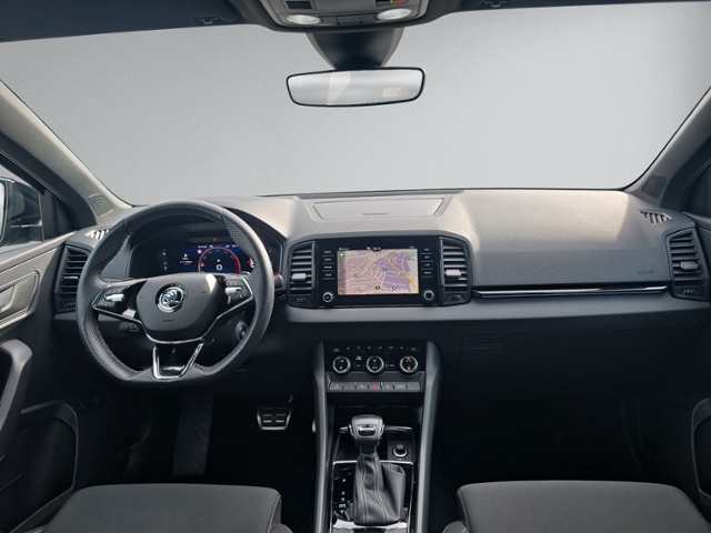 Karoq 1.5 TSI DSG SPORTLINE AHK+RFK+MATRIX-LED+A