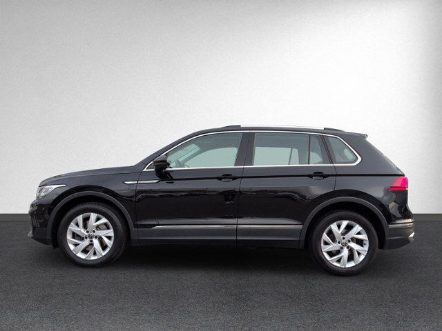 Tiguan 2.0 TDI DSG Elegance ALLRAD+PANO+STAHZ.+A