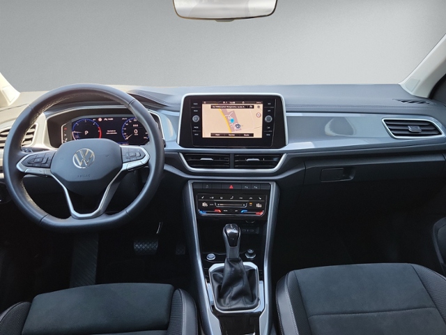 T-Roc 2.0 TDI DSG STYLE AHK+IQ.LIGHT+eHECK+NAVI+