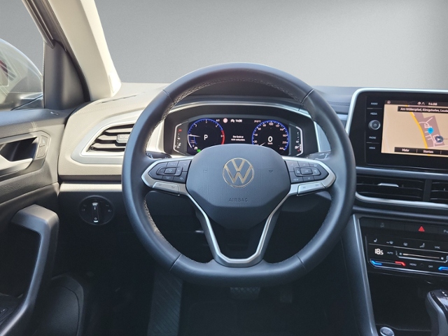 T-Roc 2.0 TDI DSG STYLE AHK+IQ.LIGHT+eHECK+NAVI+