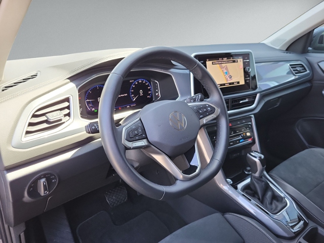 T-Roc 2.0 TDI DSG STYLE AHK+IQ.LIGHT+eHECK+NAVI+