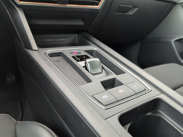 Leon Sportstourer 2.0 TSI DSG AHK+NAVI.+LED+RFK+