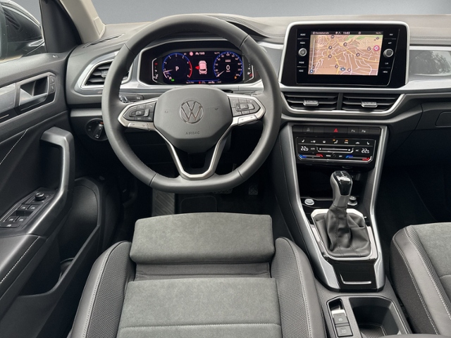 T-Roc 1.5 TSI DSG STYLE AHK+IQ.LIGHT+KAMERA+NAVI