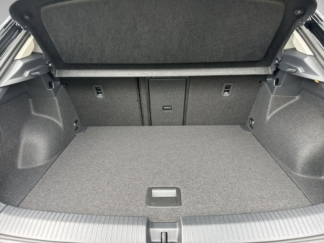 T-Roc 1.5 TSI DSG STYLE AHK+IQ.LIGHT+KAMERA+NAVI