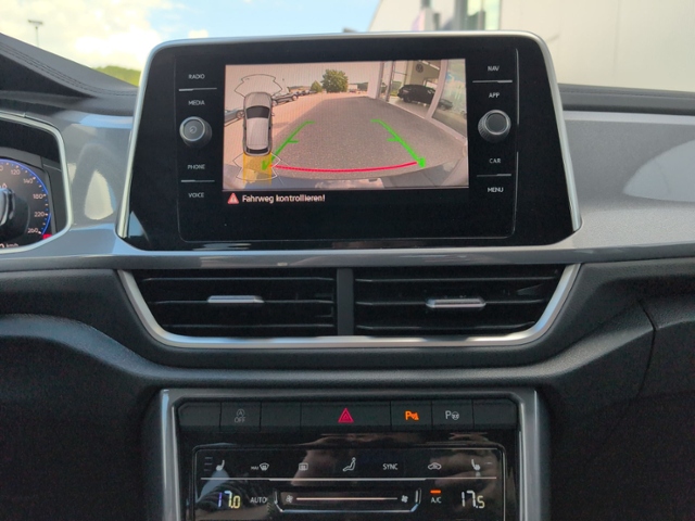 T-Roc 1.5 TSI DSG STYLE AHK+IQ.LIGHT+KAMERA+NAVI