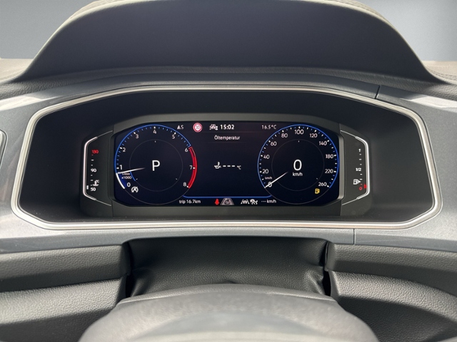 T-Roc 1.5 TSI DSG STYLE AHK+IQ.LIGHT+KAMERA+NAVI