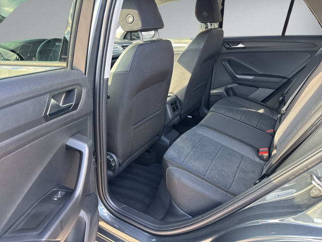 T-Roc 2.0 TDI DSG STYLE AHK+IQ.LIGHT+eHECK+NAVI+