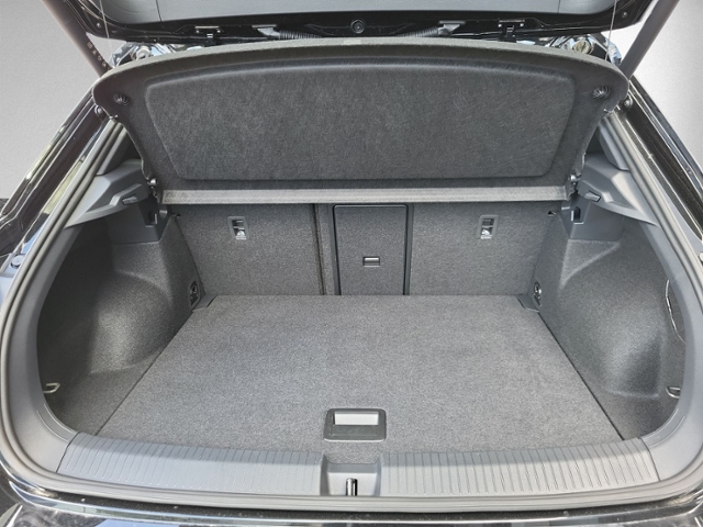 T-Roc 2.0 TSI DSG R-LINE ALLRAD AHK+RFK+IQ-LIGHT