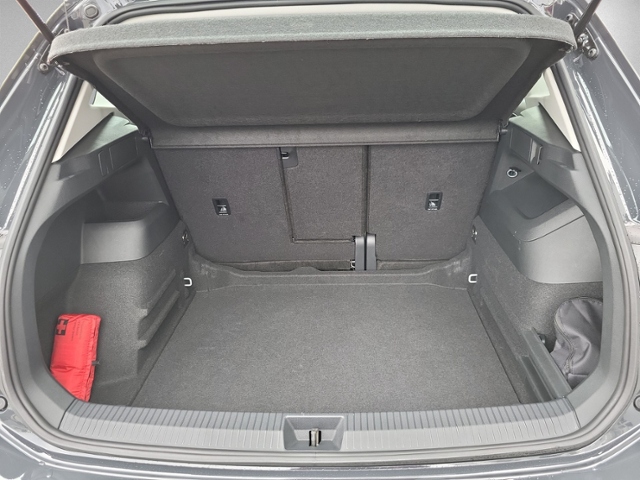 Tiguan 1.5 eTSI DSG LED+RFK+APPLE+EINPARKH+CLIMA