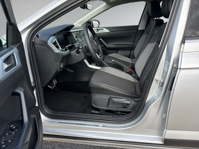 Taigo 1.0 TSI DSG ENERGY +IQ.LIGHT+RFK+NAVI+ACC+