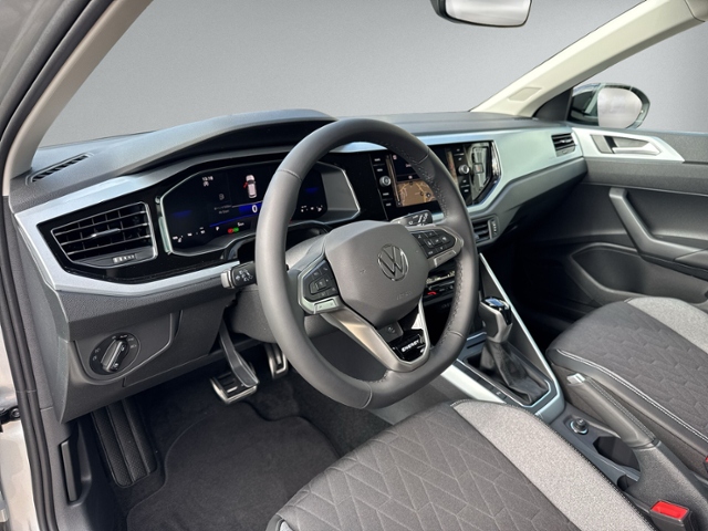 Taigo 1.0 TSI DSG ENERGY +IQ.LIGHT+RFK+NAVI+ACC+