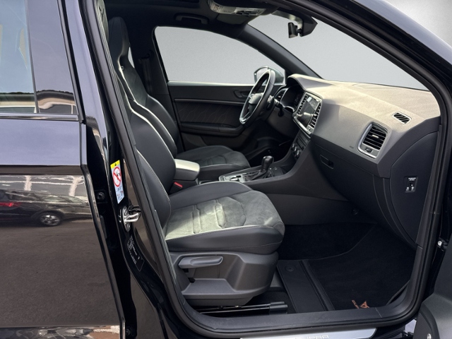 Ateca 2.0 TSI DSG ALLRAD PANO+RFK+LED+eHECK+NAVI