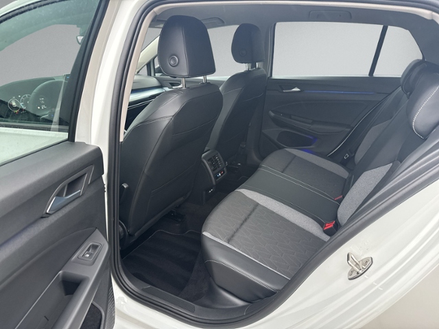 Golf VIII 2.0 TDI DSG GOAL LED+NAVI+AHK+RFK+ACC+