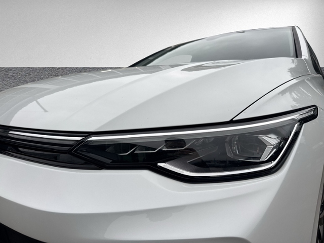 Golf VIII 2.0 TDI DSG GOAL LED+NAVI+AHK+RFK+ACC+