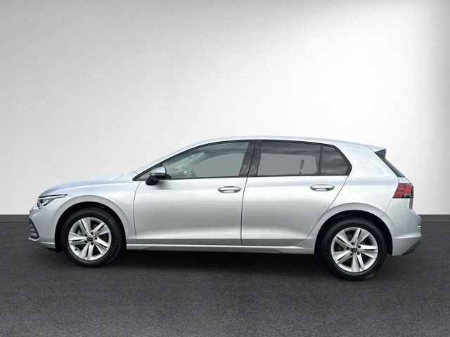 Golf VIII 2.0 TDI DSG LED+NAVI+RFK+ACC+SIHZ+PDC+