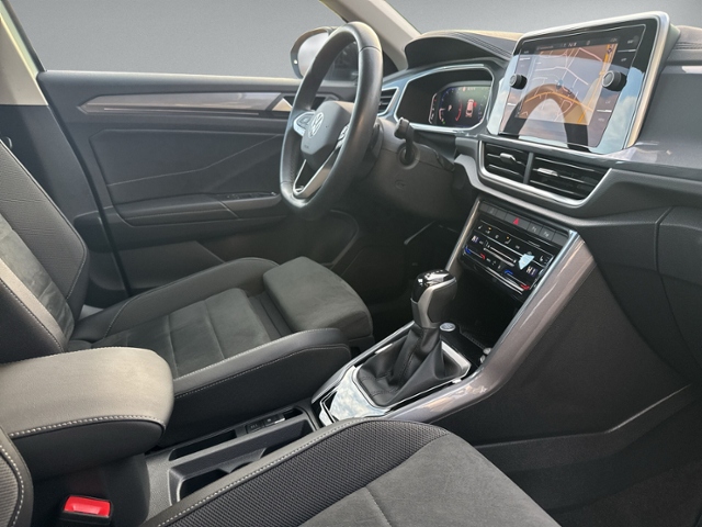 T-Roc 1.5 TSI DSG STYLE STANDHZ+LED+NAVI.+eHECK+