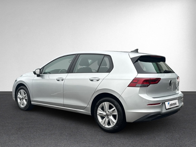 Golf VIII 2.0 TDI DSG LED+NAVI+ACC+EINPARKH+SHZ+