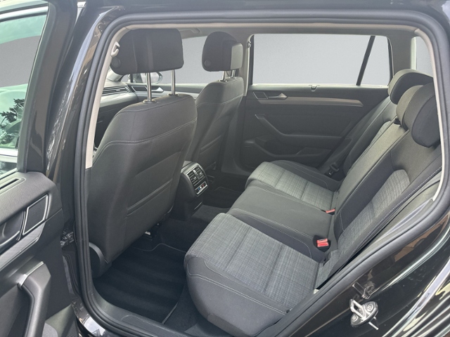 Passat Variant 1.5 TSI DSG LED+NAVI.+KAMERA+ACC+