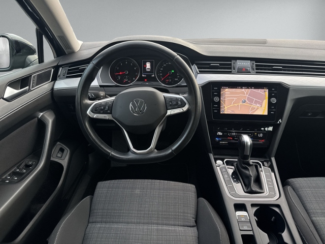 Passat Variant 1.5 TSI DSG LED+NAVI.+KAMERA+ACC+