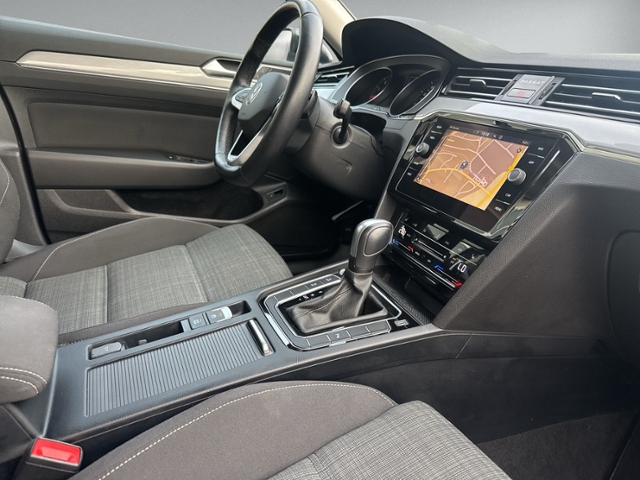 Passat Variant 1.5 TSI DSG LED+NAVI.+KAMERA+ACC+
