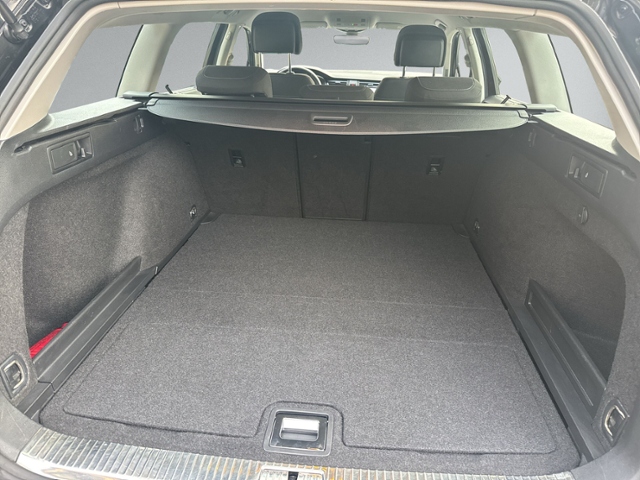 Passat Variant 1.5 TSI DSG LED+NAVI.+KAMERA+ACC+