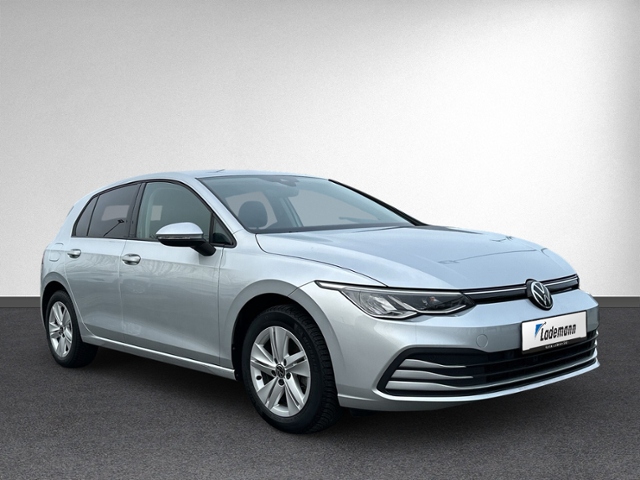 Golf VIII 2.0 TDI DSG LED+NAVI+KAMERA+ACC+SITZH+