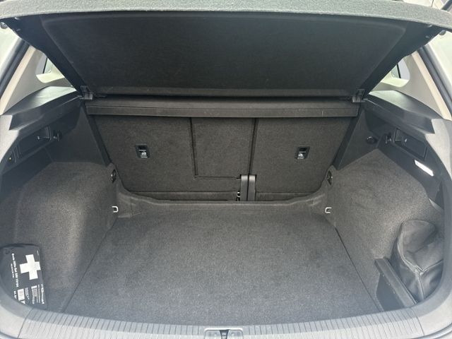 Tiguan 2.0 TDI DSG AHK+LED+NAVI+HEAD-UP+ACC+SIHZ