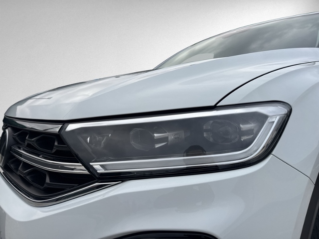 T-Roc 2.0 TDI DSG STYLE AHK+RFK+LED+NAVI+ACC+SHZ