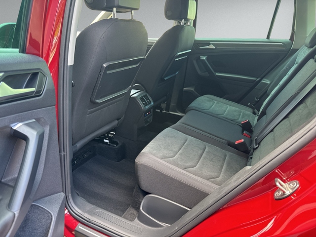 Tiguan 2.0 TSI DSG HIGHLINE 4MOTION+AHK+NAVI+LED