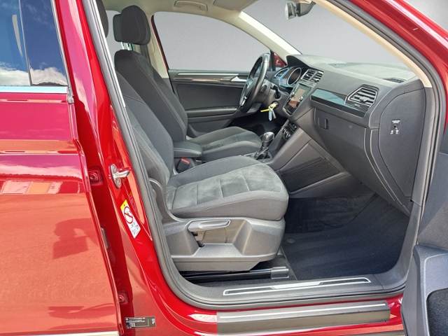 Tiguan 2.0 TSI DSG HIGHLINE 4MOTION+AHK+NAVI+LED