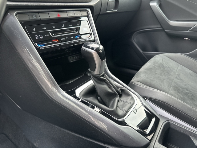 T-Roc 2.0 TDI DSG STYLE AHK+RFK+IQ.LIGHT+ACC+SHZ